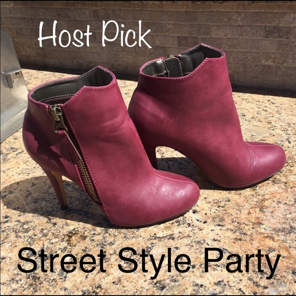 Michael Antonio Shoes - Michael Antonio size 8 Maroon booties.